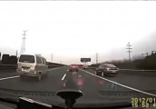 Nguy hiểm từ việc chạy quá chậm trên đường cao tốc