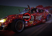 Tay đua Ryan Tuerck sẽ phát quà giáng sinh cùngToyota 86 độ động cơ Ferrari
