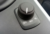 Ba chế độ dẫn động thường được trang bị trên ô tô