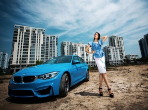 Người đẹp Lệ Hằng gợi cảm cùng BMW M3 2015