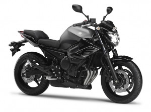 Yamaha XJ6 SP – quái thú đen