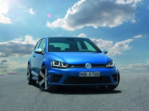 Volkswagen ra mắt mẫu Golf R 2014