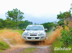 Hành trình chinh phục cao nguyên Di Linh hùng vĩ cùng Isuzu D-Max