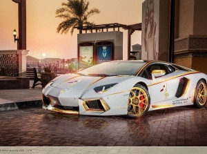 Lamborghini Aventador mạ vàng của đại gia Trung Đông